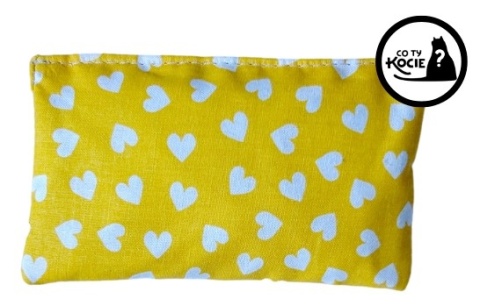 DUŻA PODUSZECZKA Z WALERIANĄ | Żółte serca | Co Ty Kocie